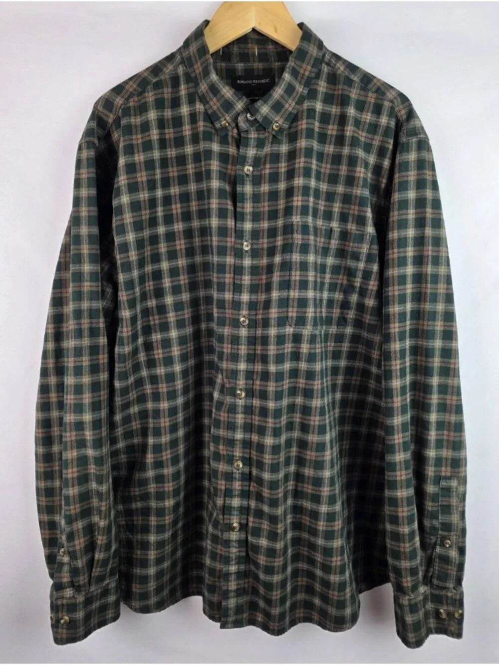 Banana Republic Men's Shirt Size XXL Brown Untucked Fit Long Sleeve Button Down